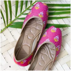 Traditional Footwear Jutti - Coral