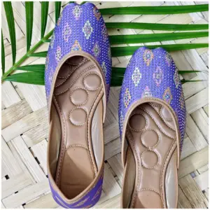 Traditional Footwear Jutti - Lilac - AmbarTaara Designs