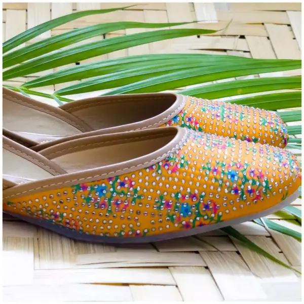 Traditional Footwear Jutti - Yellow - AmbarTaara Designs