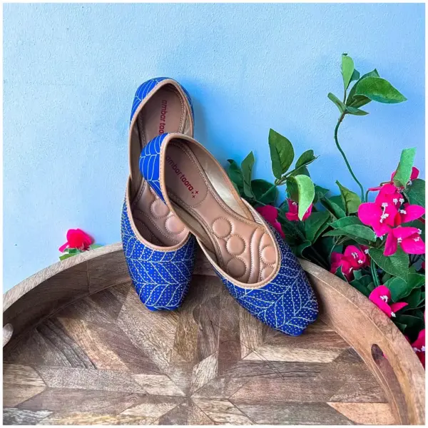 Traditional Footwear Jutti - Indigo Leaf - AmbarTaara Designs