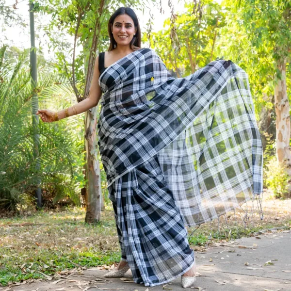 Black White Checks Mul Cotton Gamcha Saree - AmbarTaara Designs